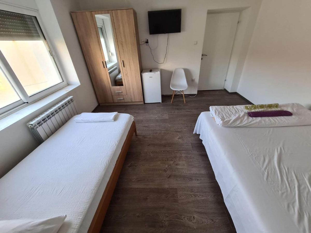M2 Sobe Hotel Trebinje Exterior foto